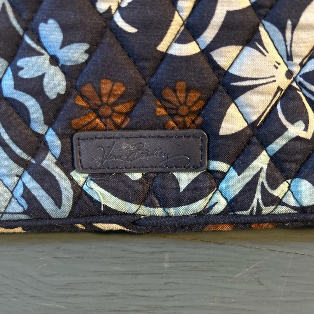 Large Iconic Blush & Brush Makeup Case-Blue Java Floral Pattern - Image 2