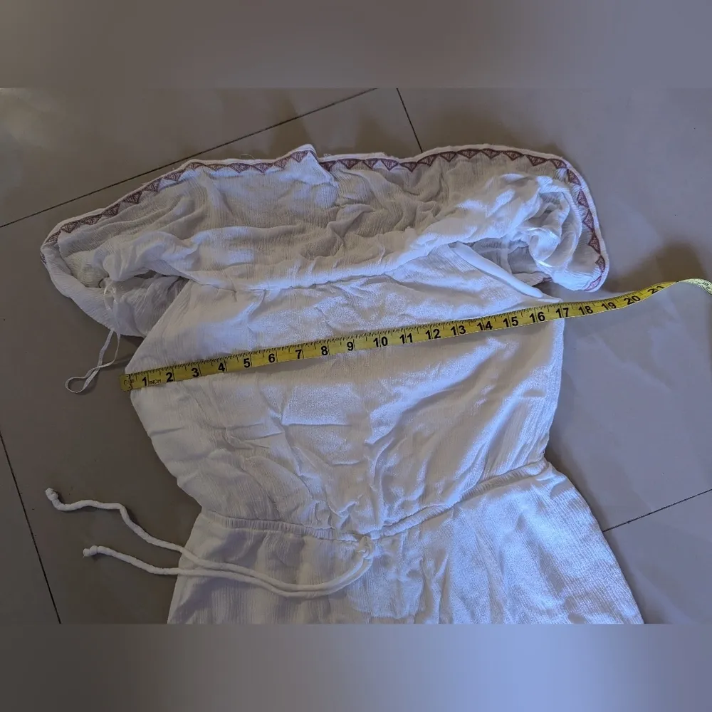 Lulus Ivory Oaxaca Embroidered Off Shoulder Romper short size M beach summer - Image 16