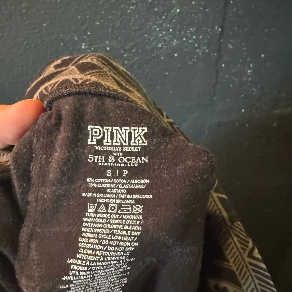 PINK Victoria's Secret X OSU Beavers Womens Leggings - Black and Orange Pattern - Image 4