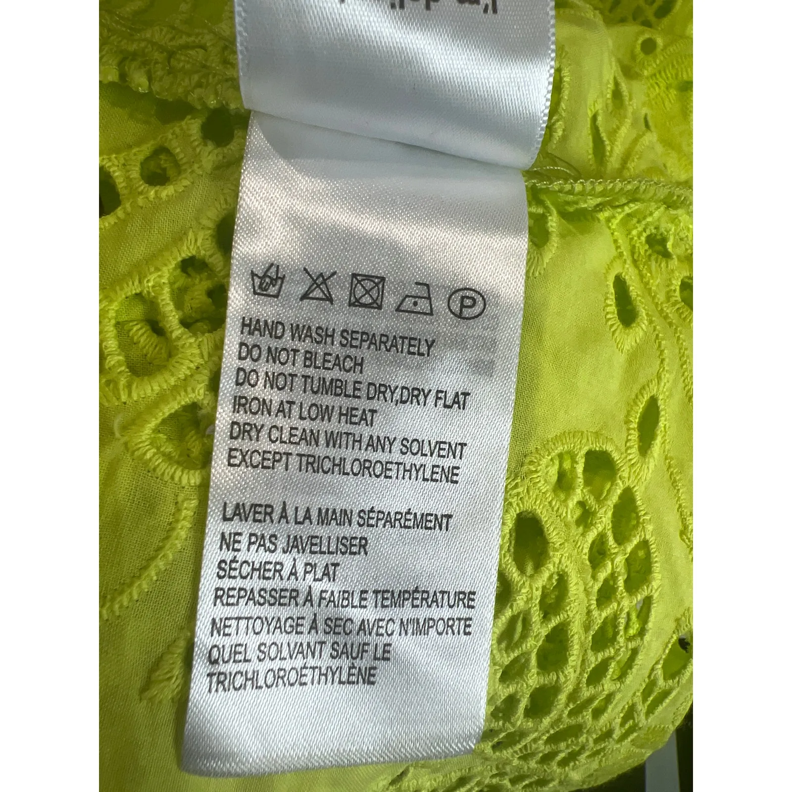 Farm Rio Lime Green Richilier Blouse Women's Size S Palm Tree Eyelet Ruffle $185 - Image 9