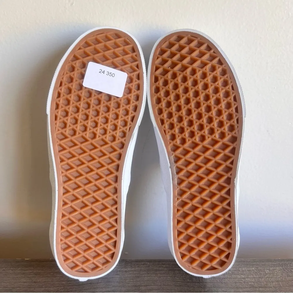 VANS NEW Women's Classic Slip On Surfer U Paint Shoe Size 6 #086 - Image 11