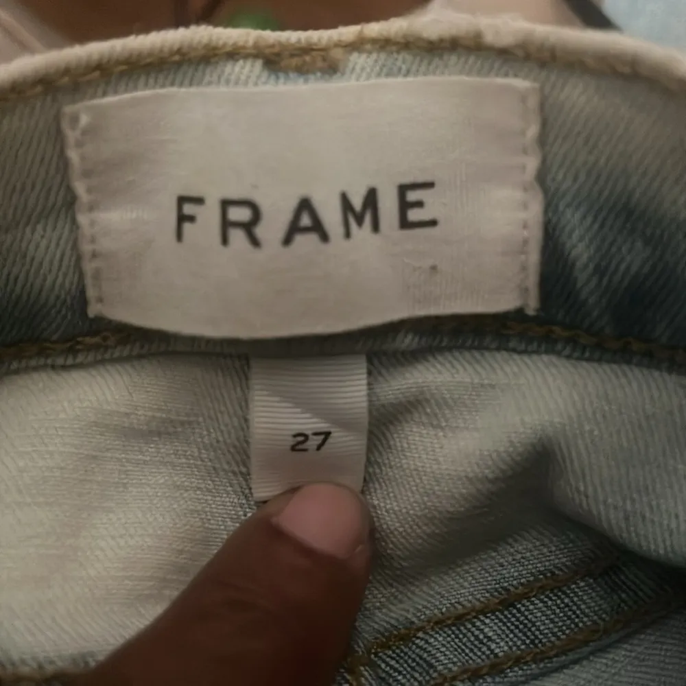 Frame Le High Flare jeans in a light wash, size 27 - Image 2