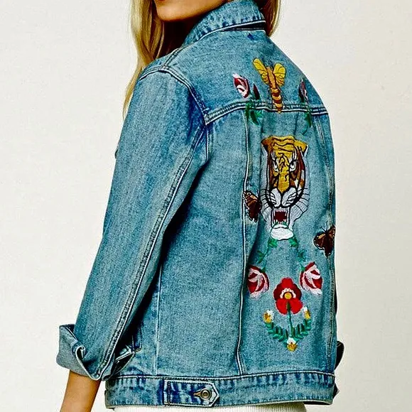 F21 Embroidered Lion Bee Flower Denim Jean Jacket - Image 2