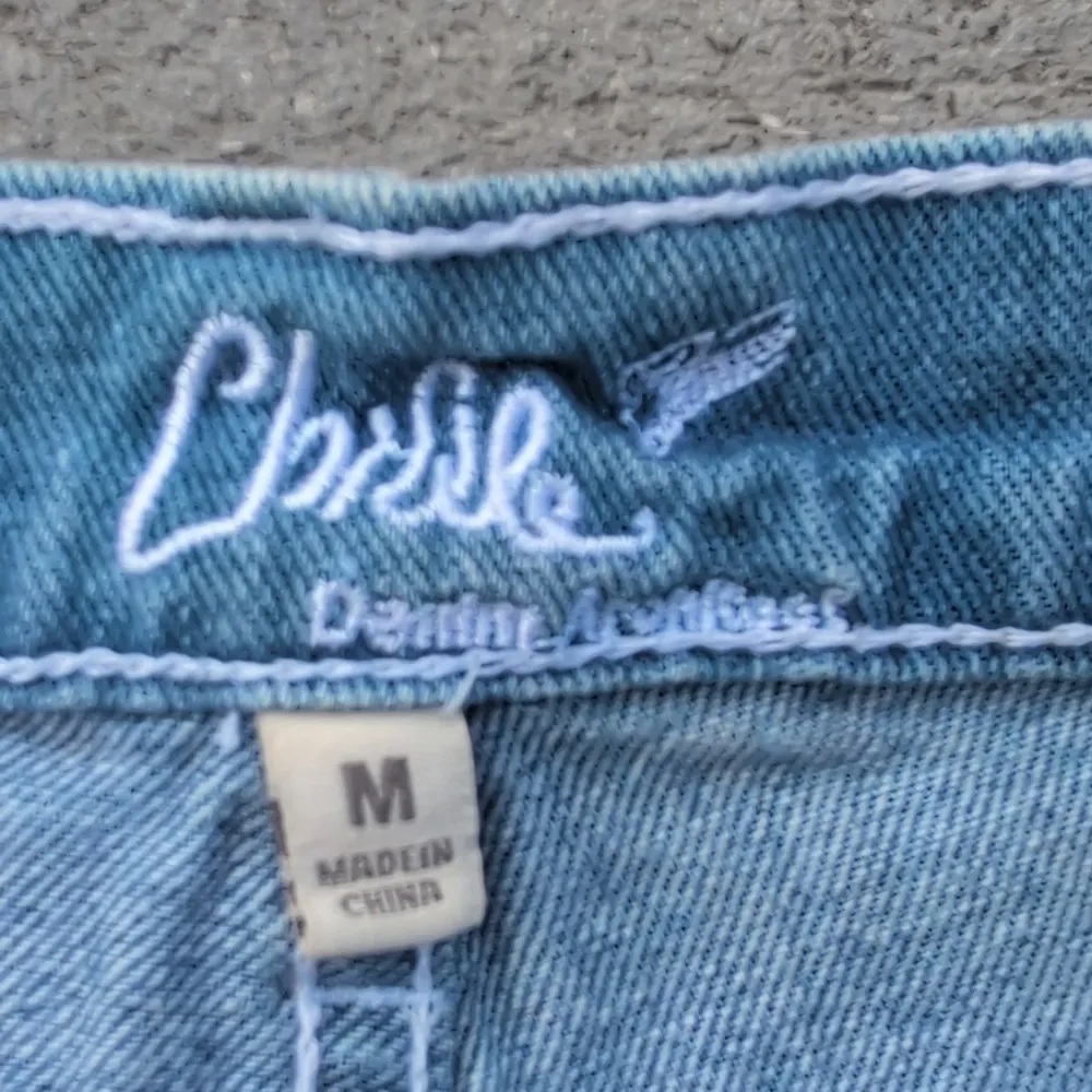 ChiQle Denim Lace Hem Distressed Jean Shorts | Lace Trim Jean Shorts Blue Size M - Image 3