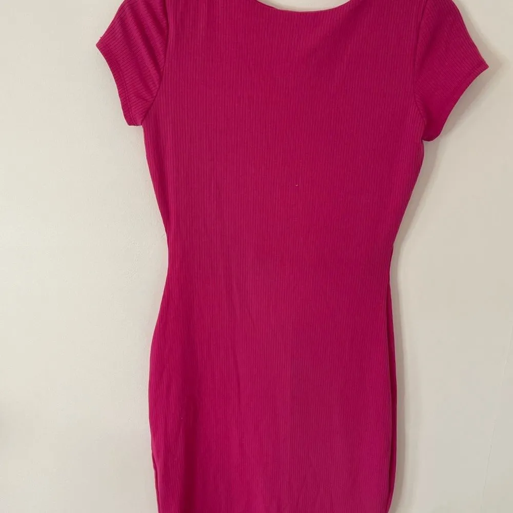 See you Monday body-con ribbed Dress below the knee size large NWOT - Image 4