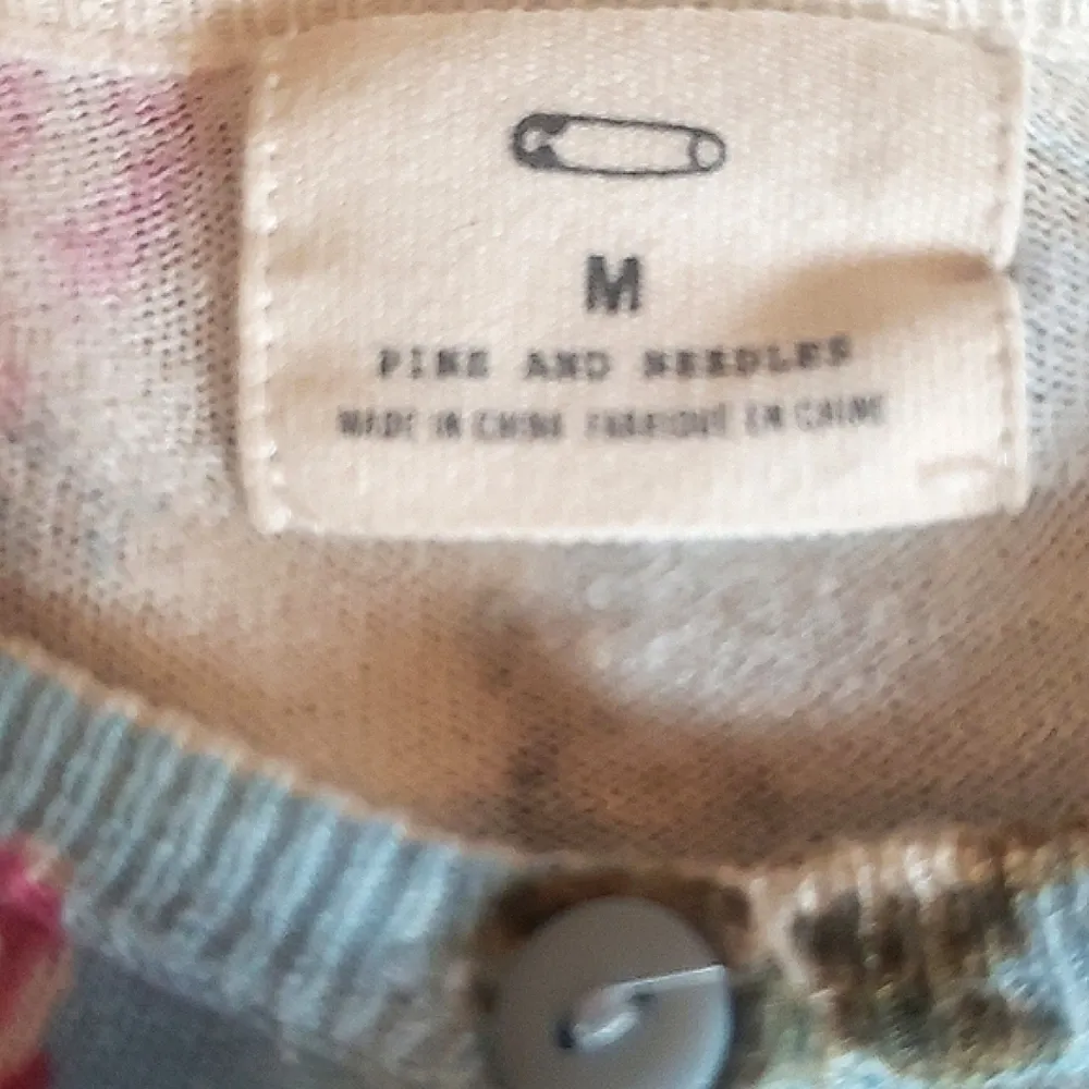 Pins & Needles floral cardigan sweater Blue Size M - Image 4