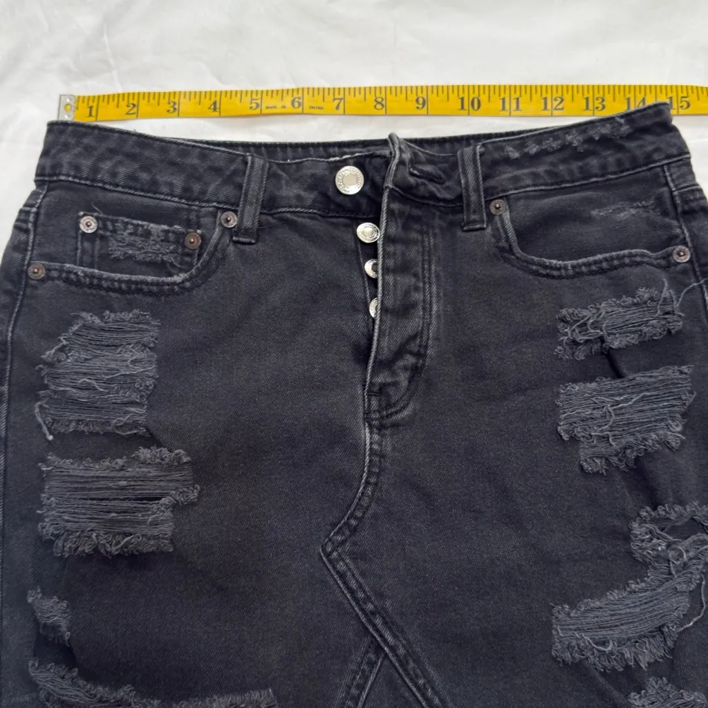 American Eagle Black Distressed Denim Skirt Size 4 - Image 6