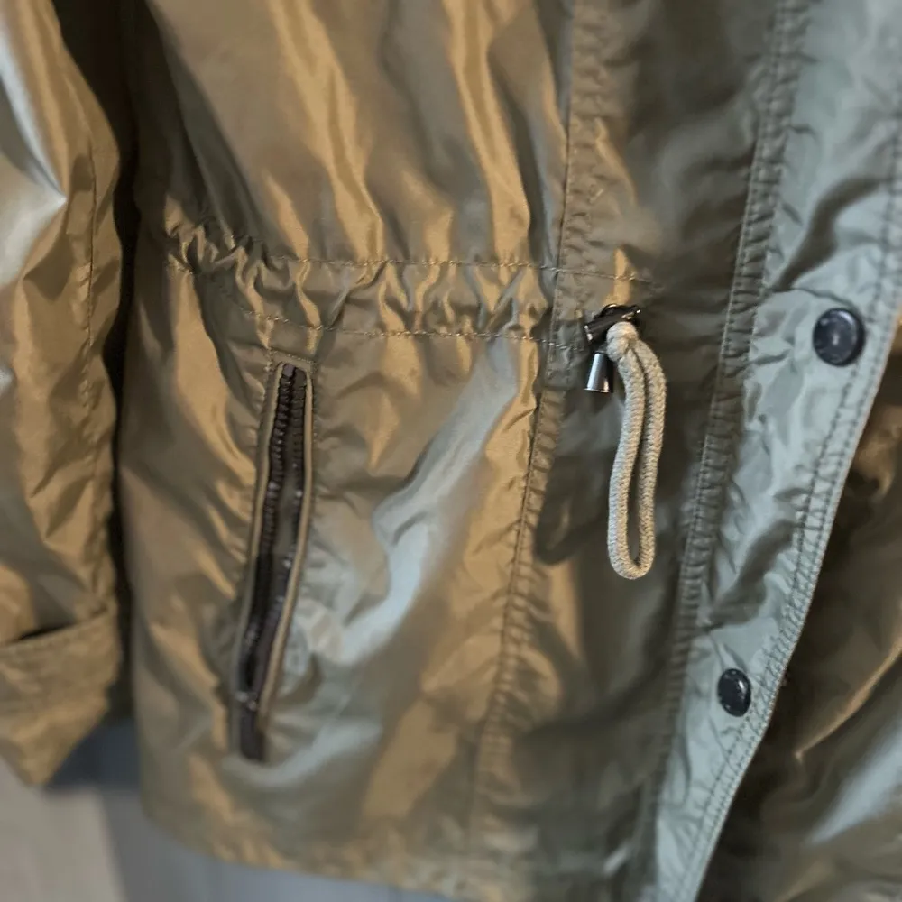 Michael Kors Hunter Green Mid-Length Military Raincoat. Size Large - Image 3