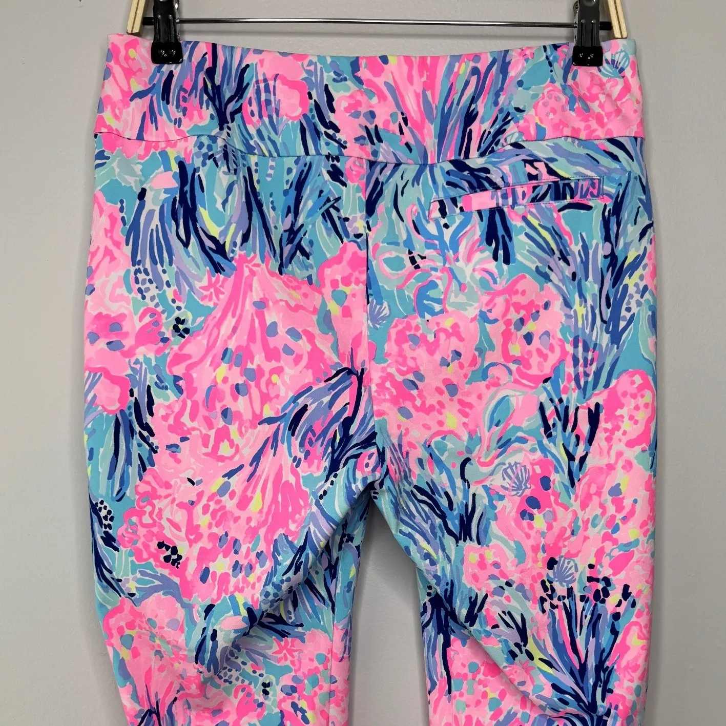 Lilly Pulitzer Luxletic Corso Pant Size 10 Pink Blue Floral Tropical Golf Resort - Image 6