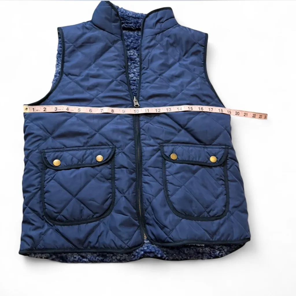 Reversible Quilted/Faux Sherpa Vest‎ Blue Size L - Image 16