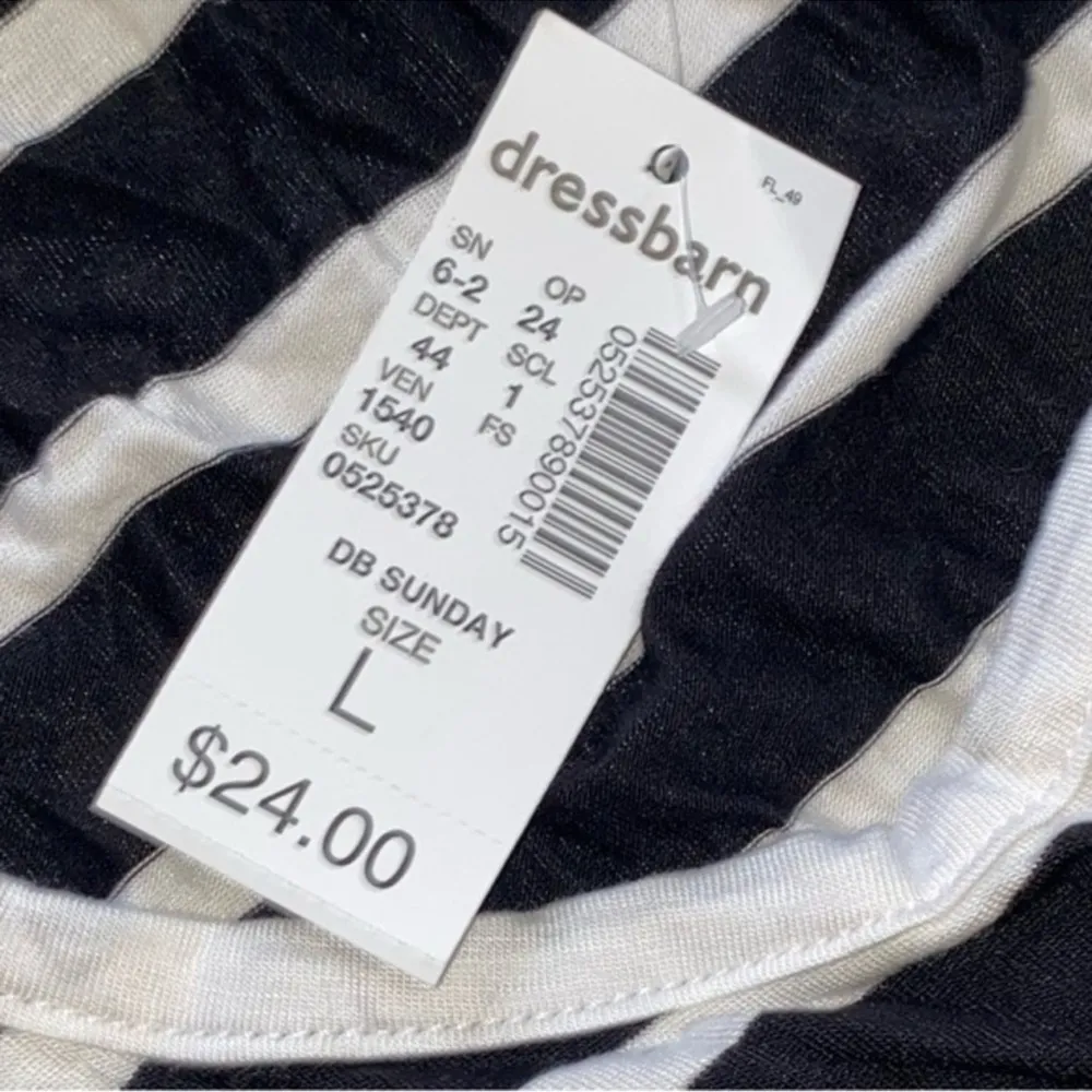 dressbarn Black and White Striped Tank Top sleeveless shirt - Image 2