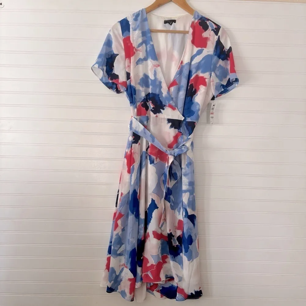 Alfani Women's Petite Printed Wrap Dress Blue Soft Blooms Size 10P NWT - Image 2