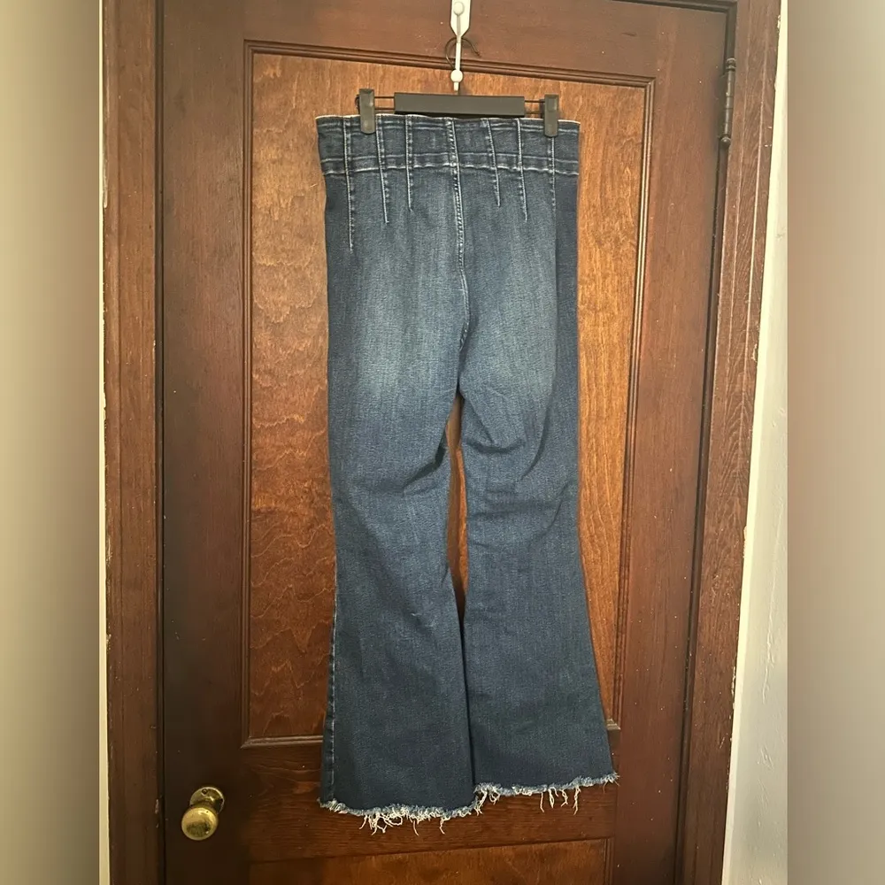 We The Free Jayde Flare Jeans Frayed Hem Size 30 - Image 3