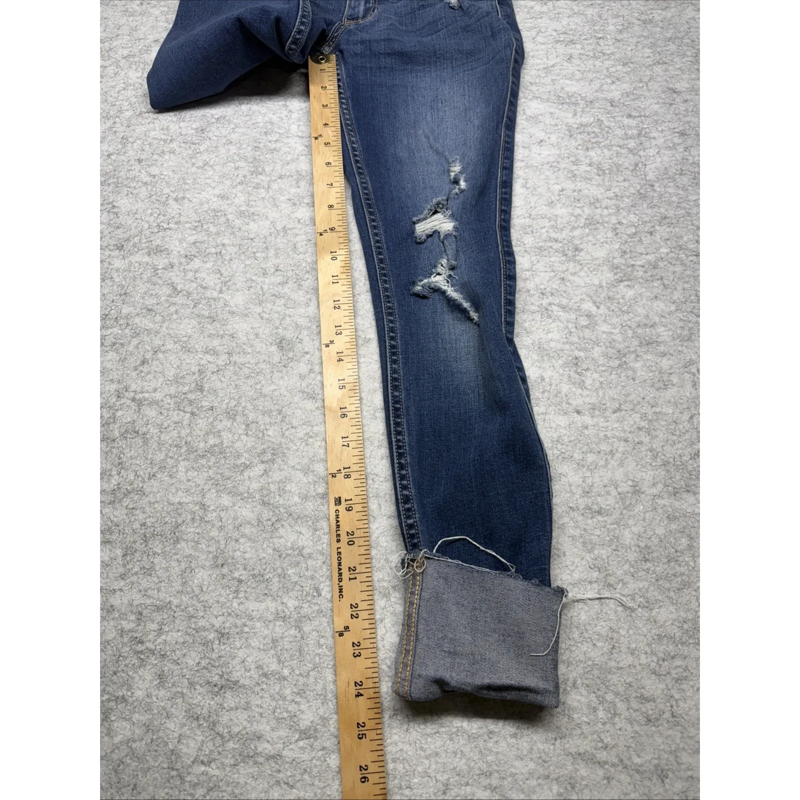 Hollister womans‎ Jeans Denim Size 1 W25 Cuffed Leg Distressed Skinny Legging - Image 3