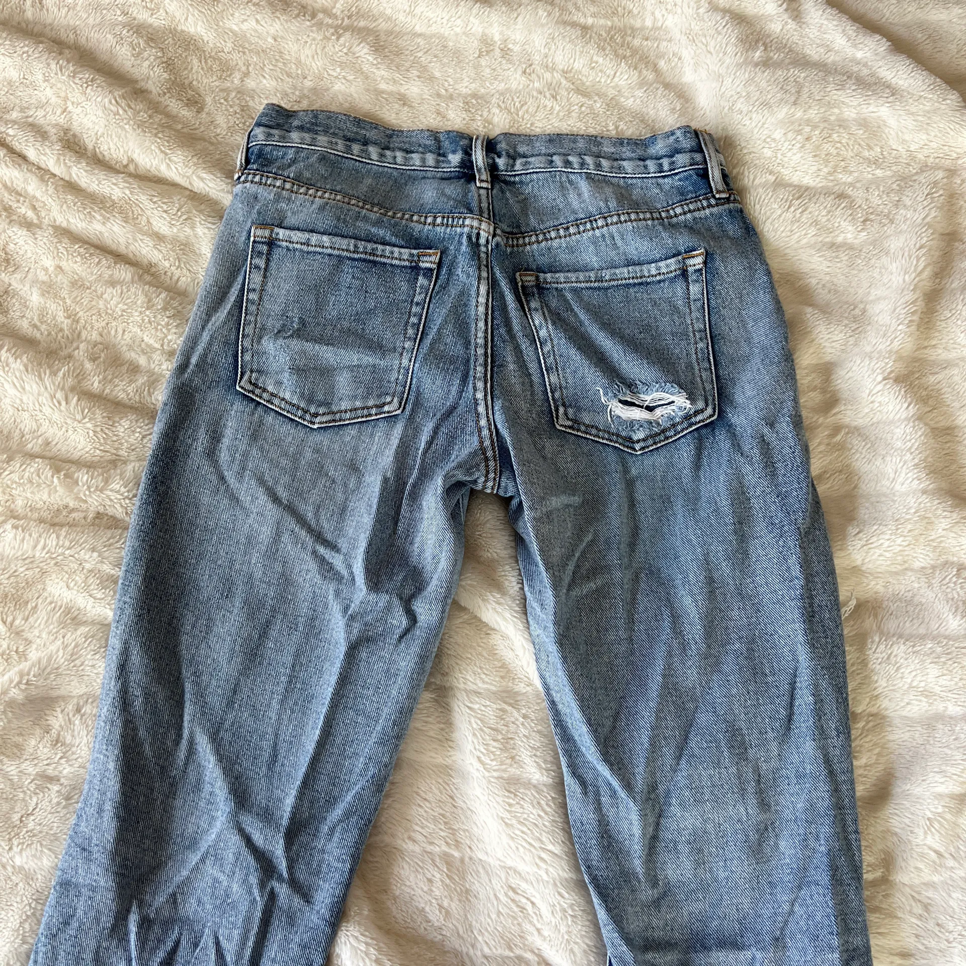 ripped boyfriend jeans - Image 2