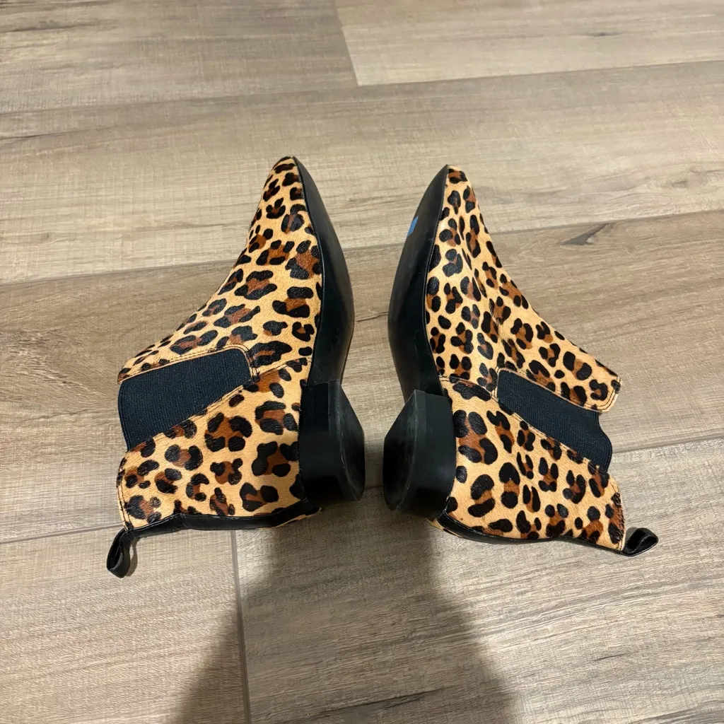 J Crew Calf Hair‎ Leopard Print Chelsea Ankle Boots size 6 Brown - Image 4