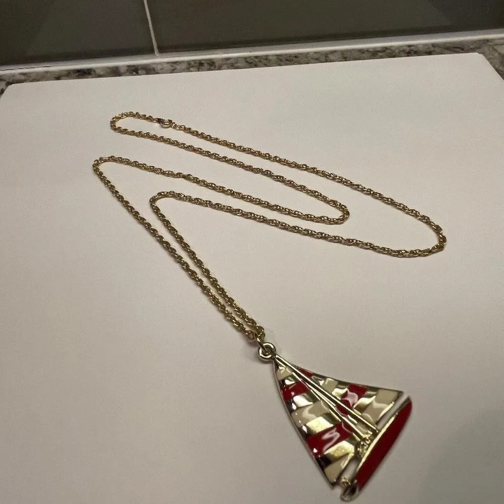 Gold Tone / Red Sailboat Pendant Costume Jewelry Necklace - Image 3