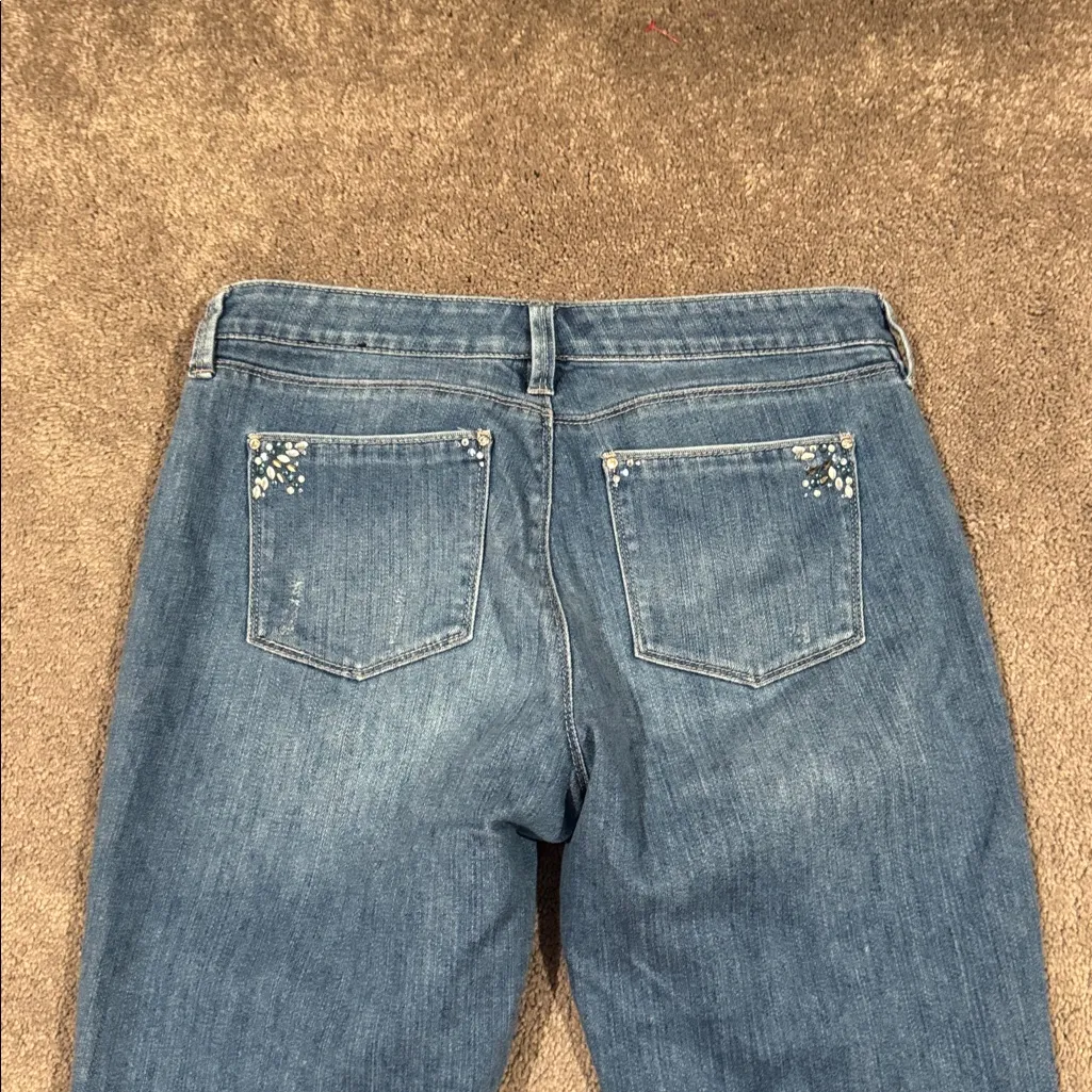 White House Black Market Girlfriend Jeans SIZE 4 - Image 8