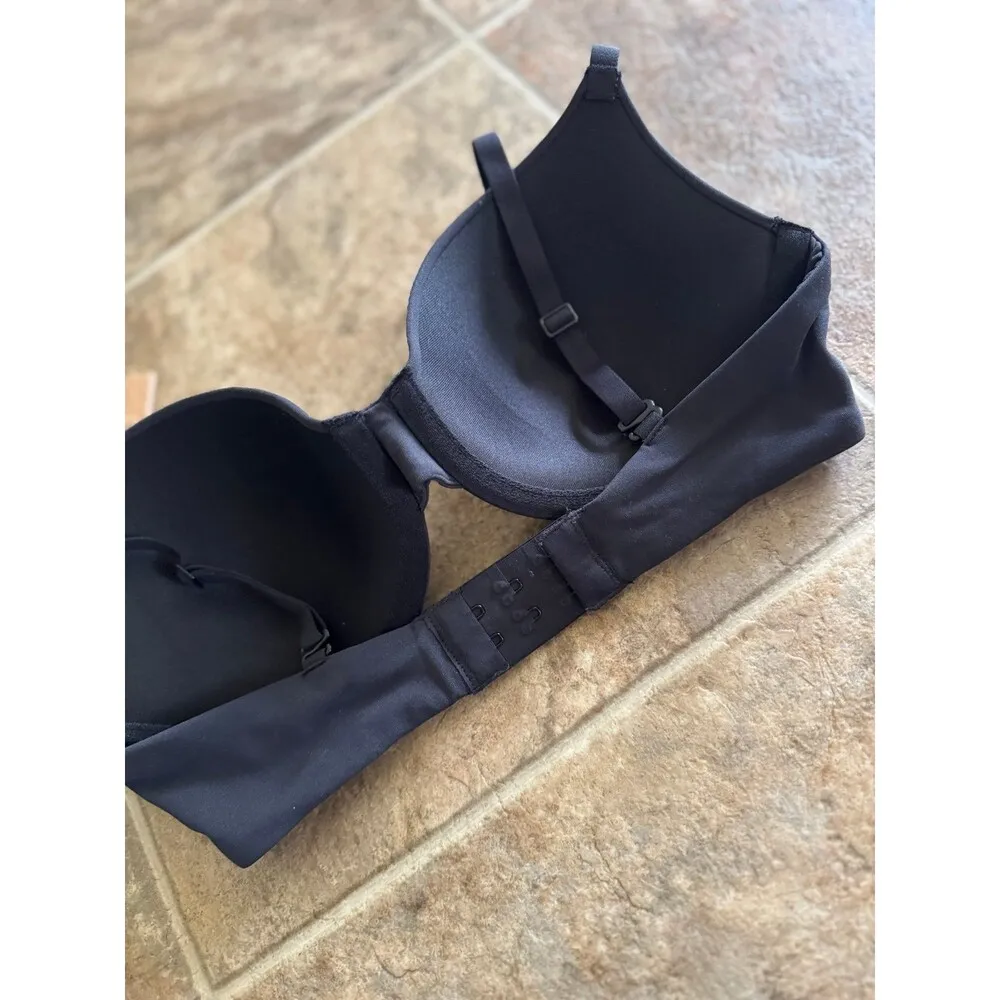 Skims Fits Everybody T-shirt Demi Bra Onyx Size 32C - Image 5