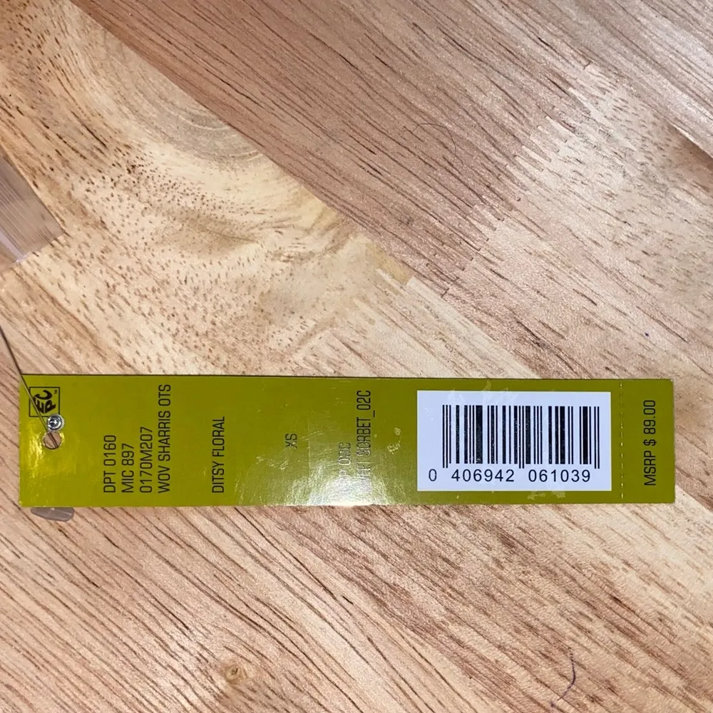 NWT Gianni Bini Ditsy Floral Sweet Sorbet Cropped Off Shoulder Blouse - Image 7