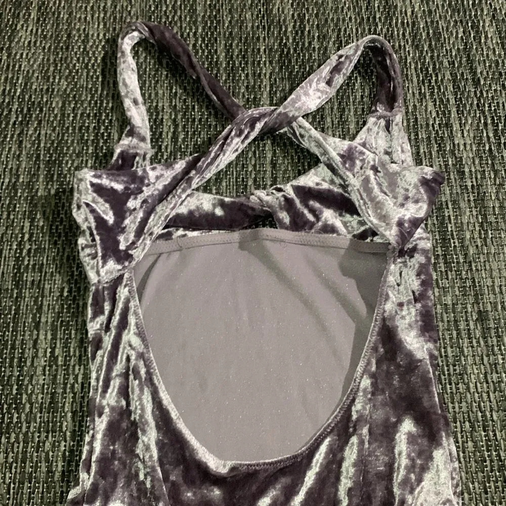 Luxe Velvet bodysuit - Image 3