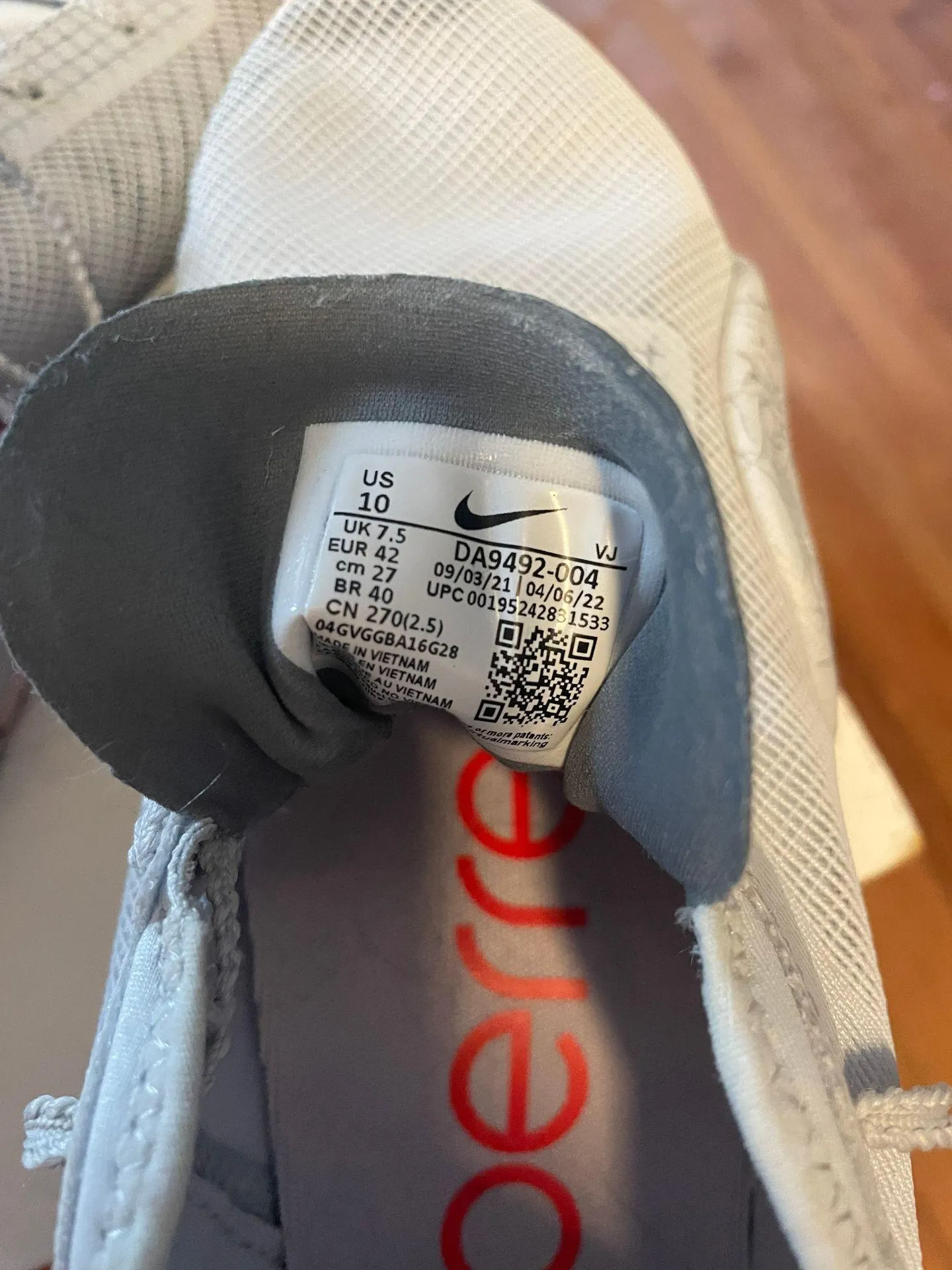 Women’s Running Shoes - Image 5