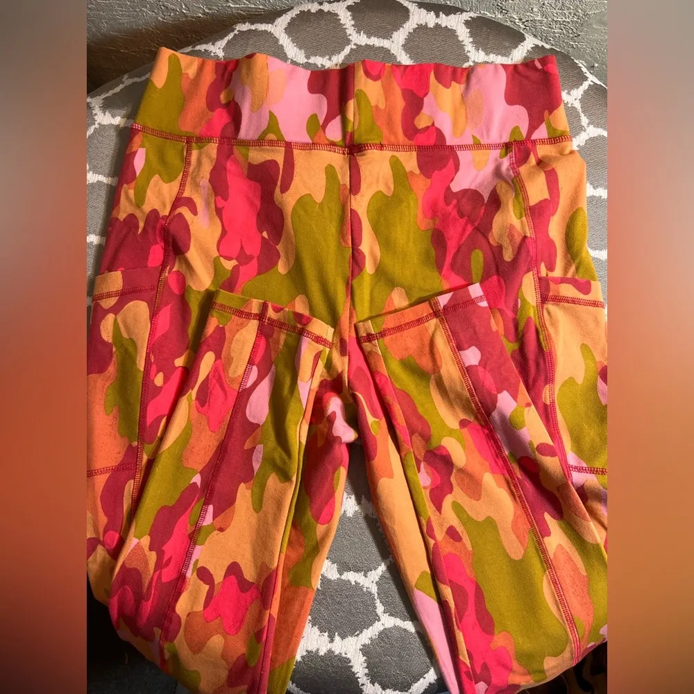 LOGO by Lori Goldstein Colorful Camouflage Women's Leggings cotton and spandex - Image 5