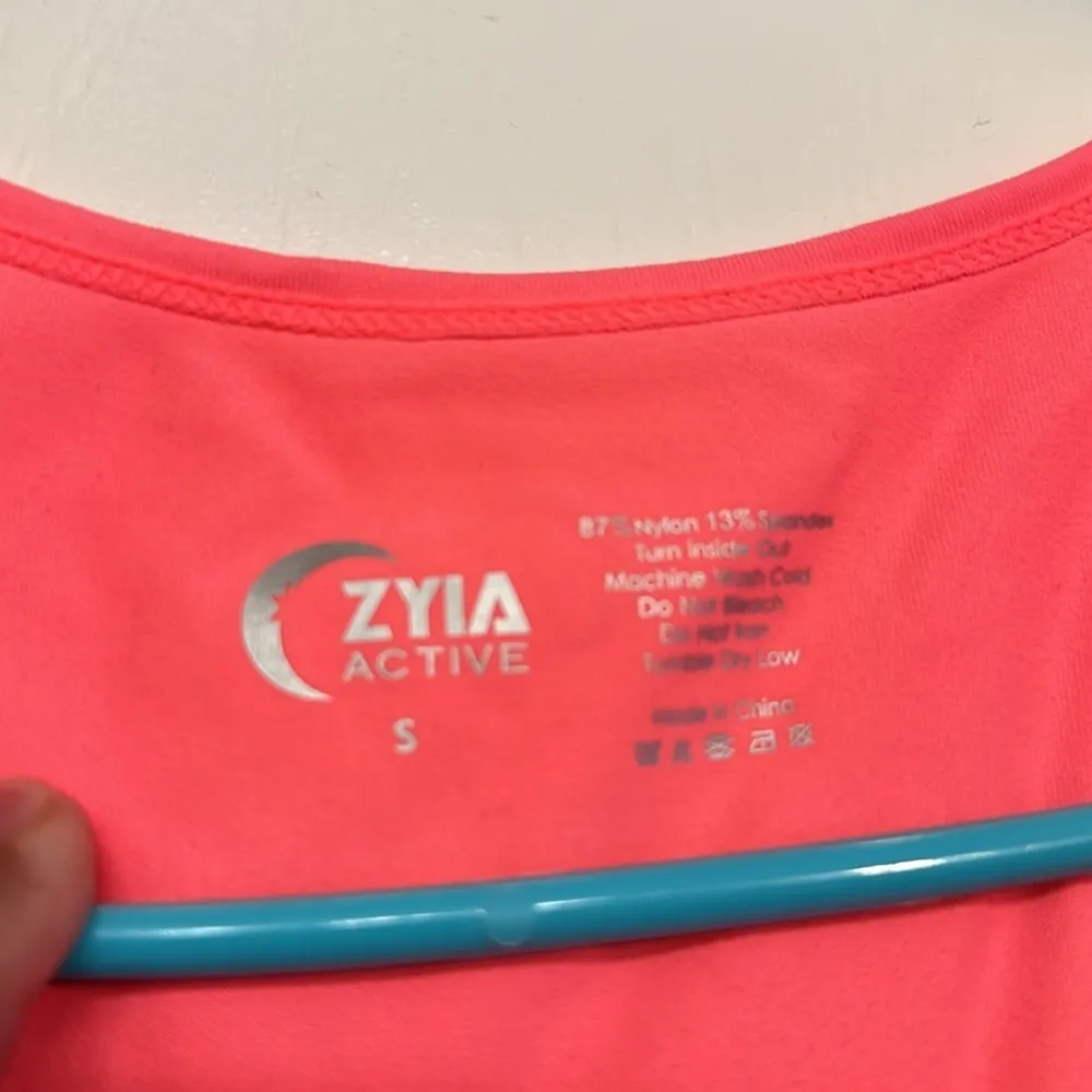 Women’s Zyia Active Cropped Tank Top Size Small EUC #7735 - Image 3
