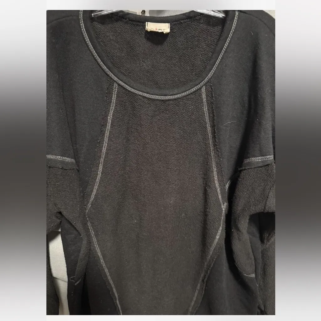 BiBi Womens Black Crewneck Sweater Size XL - Image 4