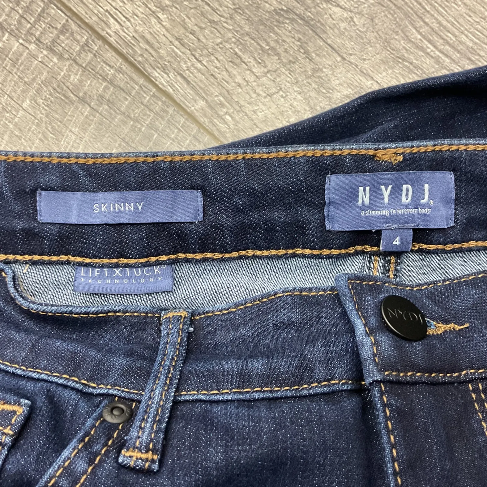 NYDJ Womens Dark‎ Wash Skinny Jeans Size 4 Lift Tuck Technology Denim - Image 5