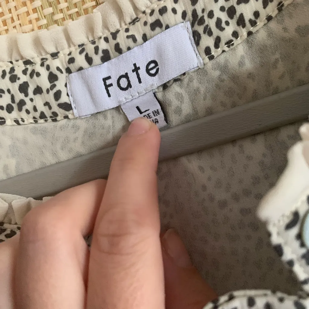 Fate Womens Blouse Top Summer Size L Formal Business Casual Beige Black Size L - Image 3