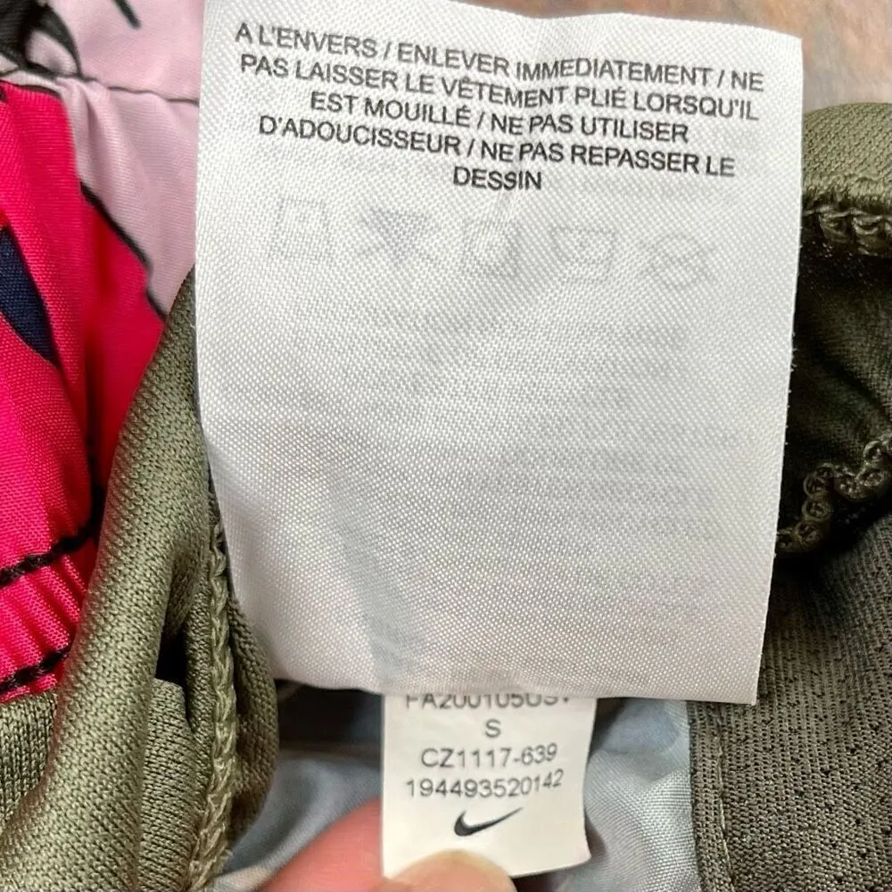 Nike Dry-Fit Temp Clash Women’s Running Shorts Small - Image 11