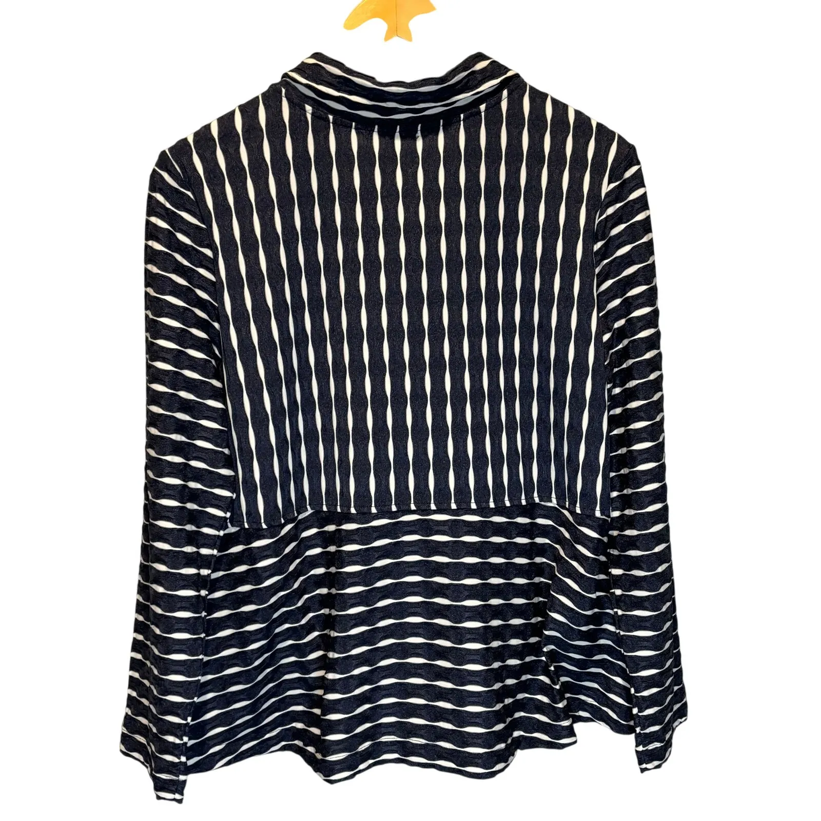 Habitat Blue & White Textured Button Front Shirt Jacket - size Medium - Image 2