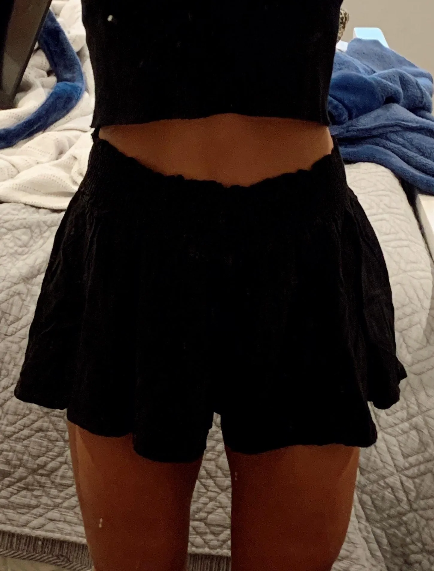 Brandy Melville Black Jolene Flowy Shorts - Image 2