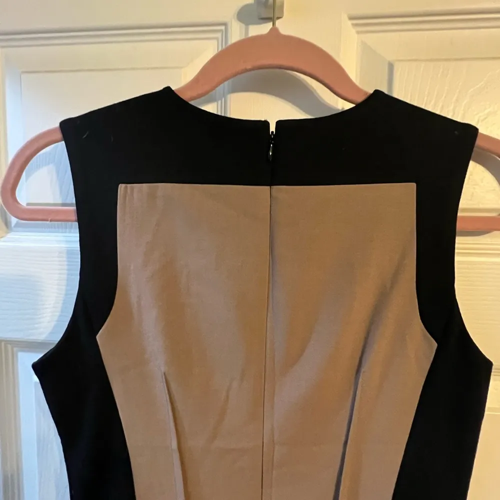 Calvin Klein Shift Dress Black and Tan sleeveless Zip Up Size 2 Career Work - Image 3