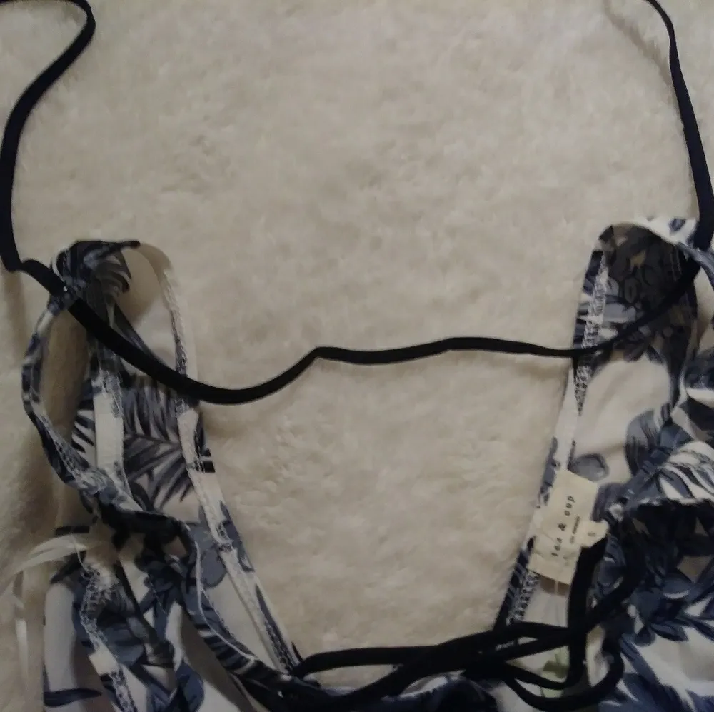 Cute Full Body Top NWT White - Image 6