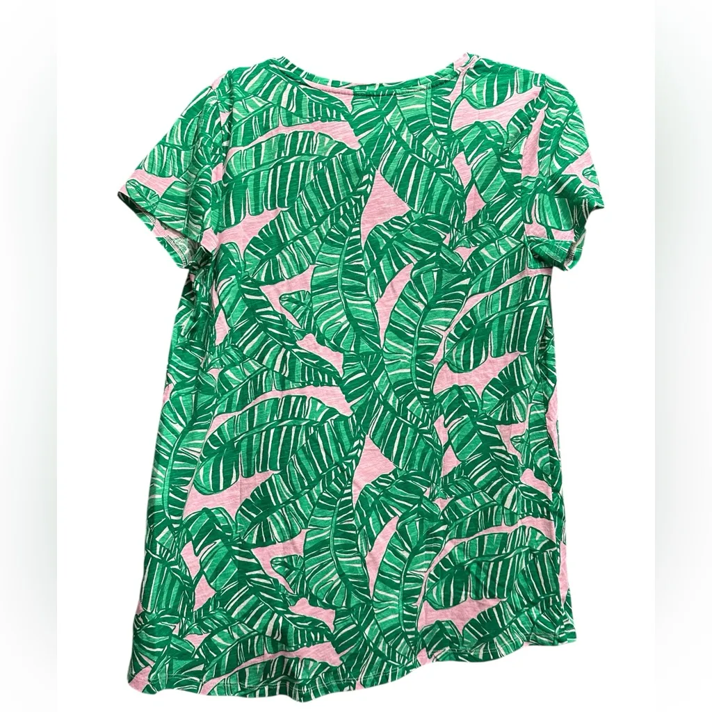 NEW! Lilly Pulitzer Medium Shirt Etta V-Neck Conch Shell Pink Let's Go Bananas - Image 5