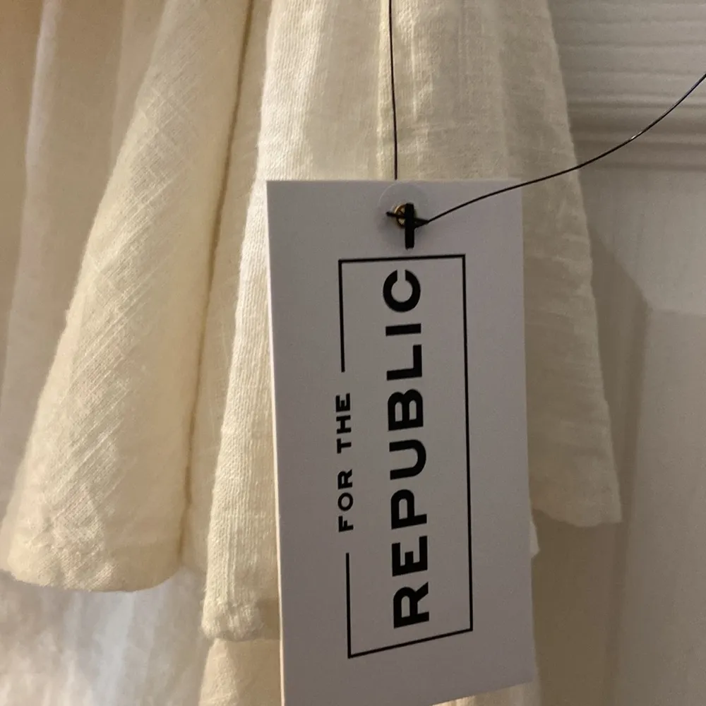 For the Republic Women’s Blouse size L length 22” bust 36” with 3/4 sleeves - Image 5