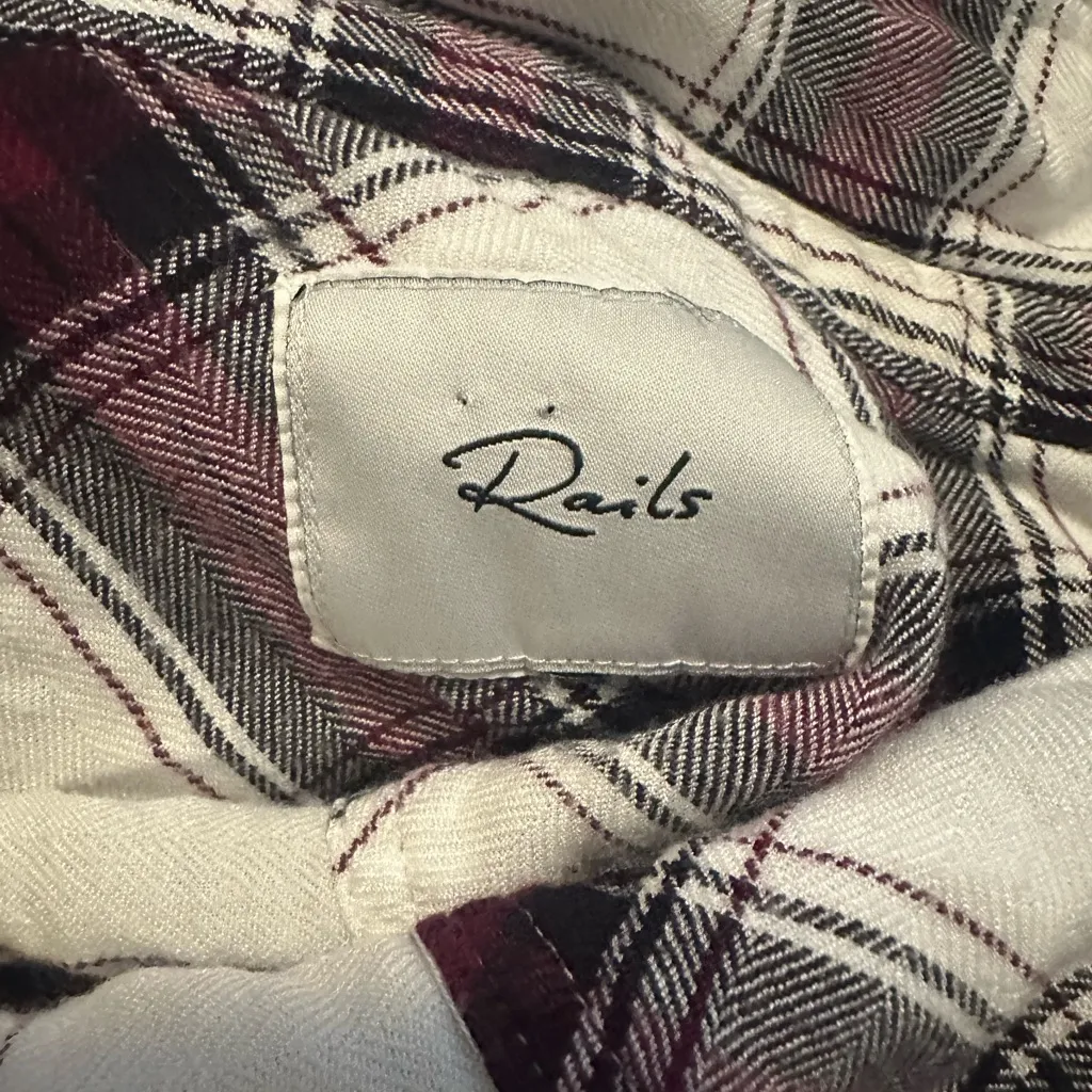 Rails Hunter Button-front Plaid Top In Plum Navy White - Image 4