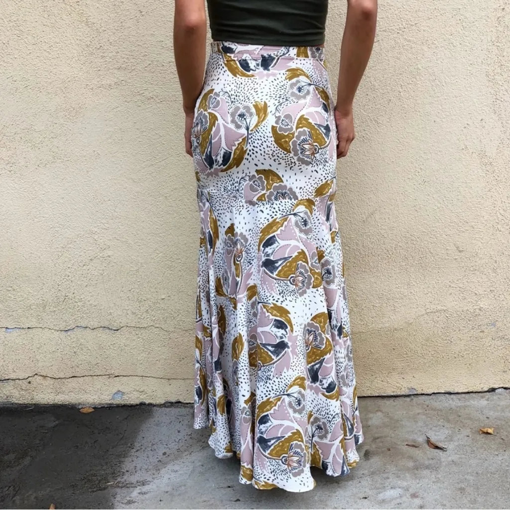 Free People Pebble Crepe Maxi Skirt size 0 - Image 15