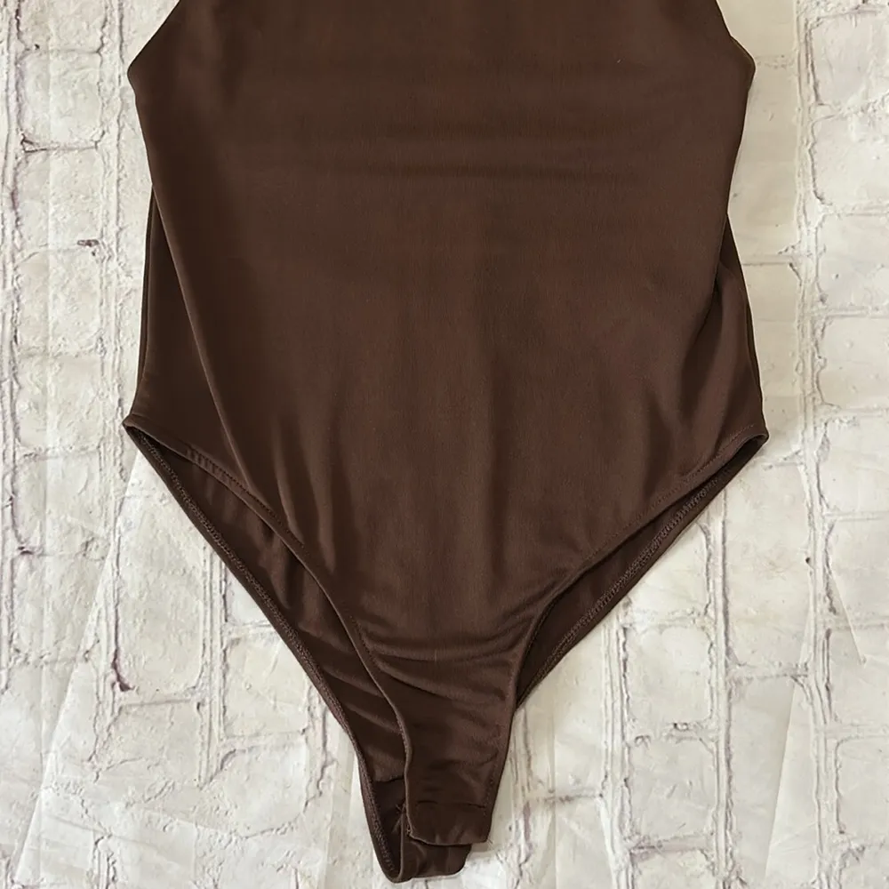 ZARA  High Neck Fitted Stretchy Sleeveless Bodysuit Size Small - Image 3