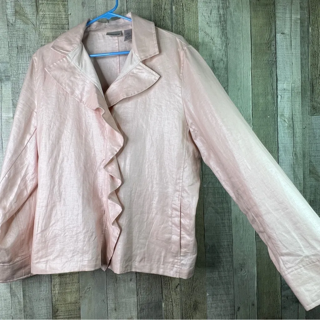 Chico’s Size 3 (Flaw) Light Pastel Pink Jacket Long Sleeve 3 Button Ruffle Front - Image 4