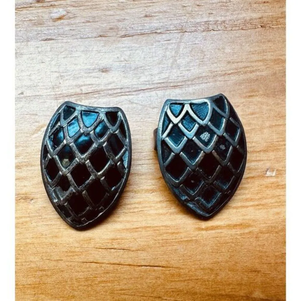 1920s Silver Tone W/Black Shoe Button Cover Ornamental Stamped Pat. 1419034 2pcs - Image 4