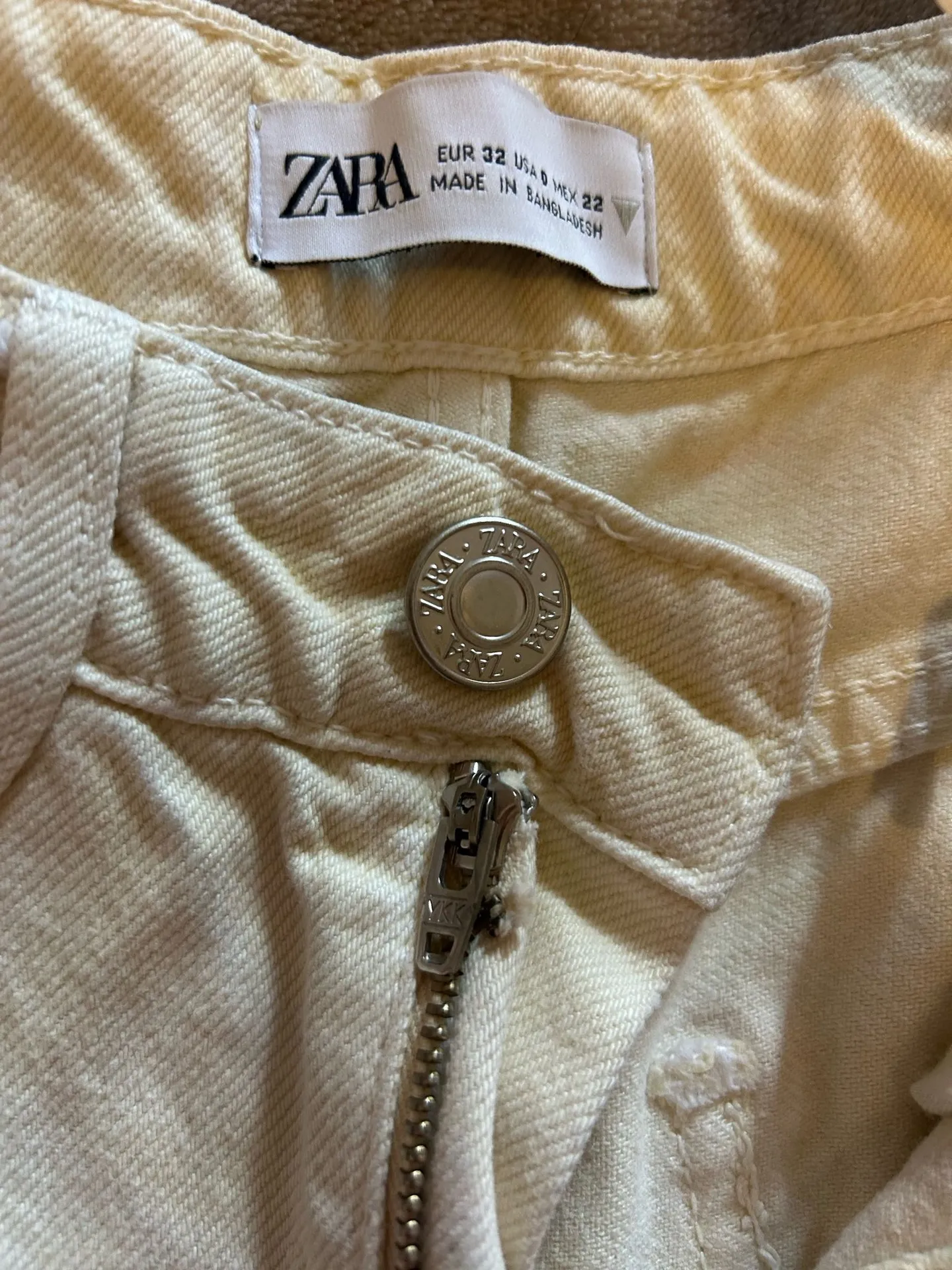 Zara Jeans - Image 2