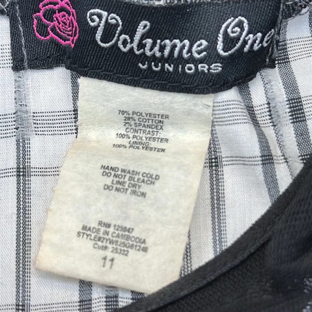 Volume One Sleeveless Mesh Top Plaid Bottom Wide Belt Loop Dress Juniors 11 White Size undefined - Image 9