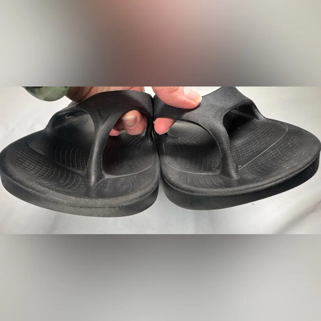 OOFOS OOriginal Recovery Flip Flops | Black | Men’s 5 / Women’s 7 (EU 38) - Image 6