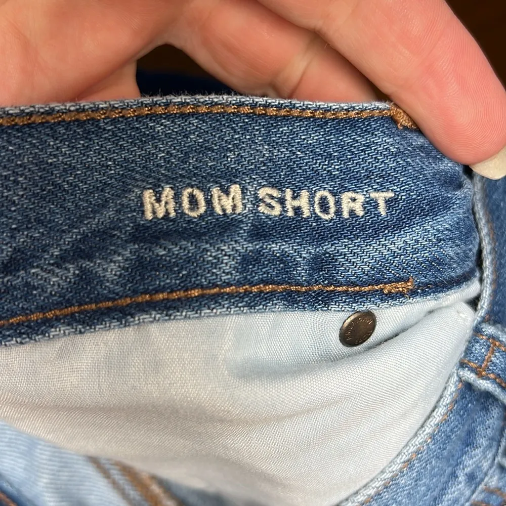 American Eagle Mom Cuffed Denim Jean Shorts - Image 6