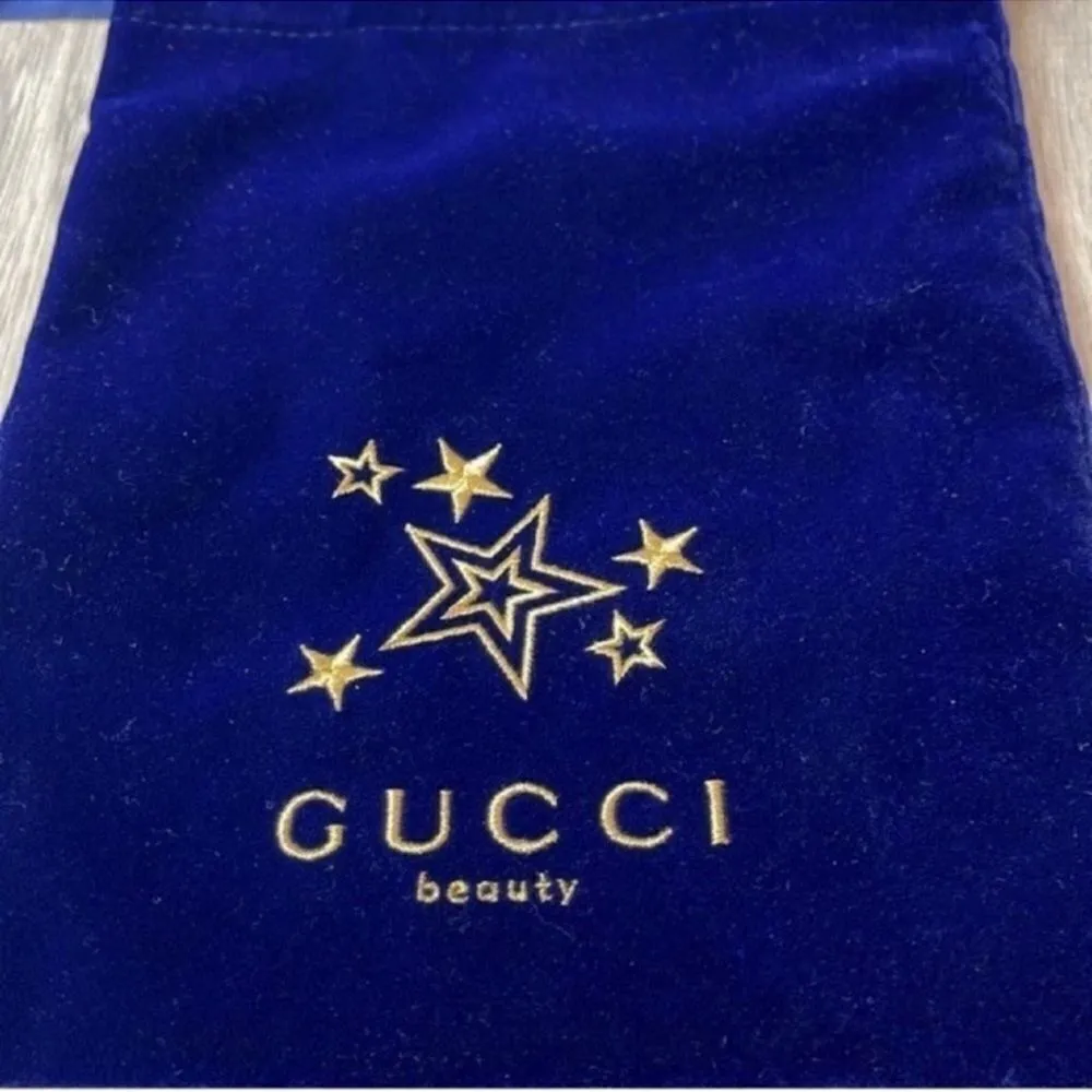 GUCCI Beauty Purple Pouch Cosmetic Bag Jewelry Bag - Image 4