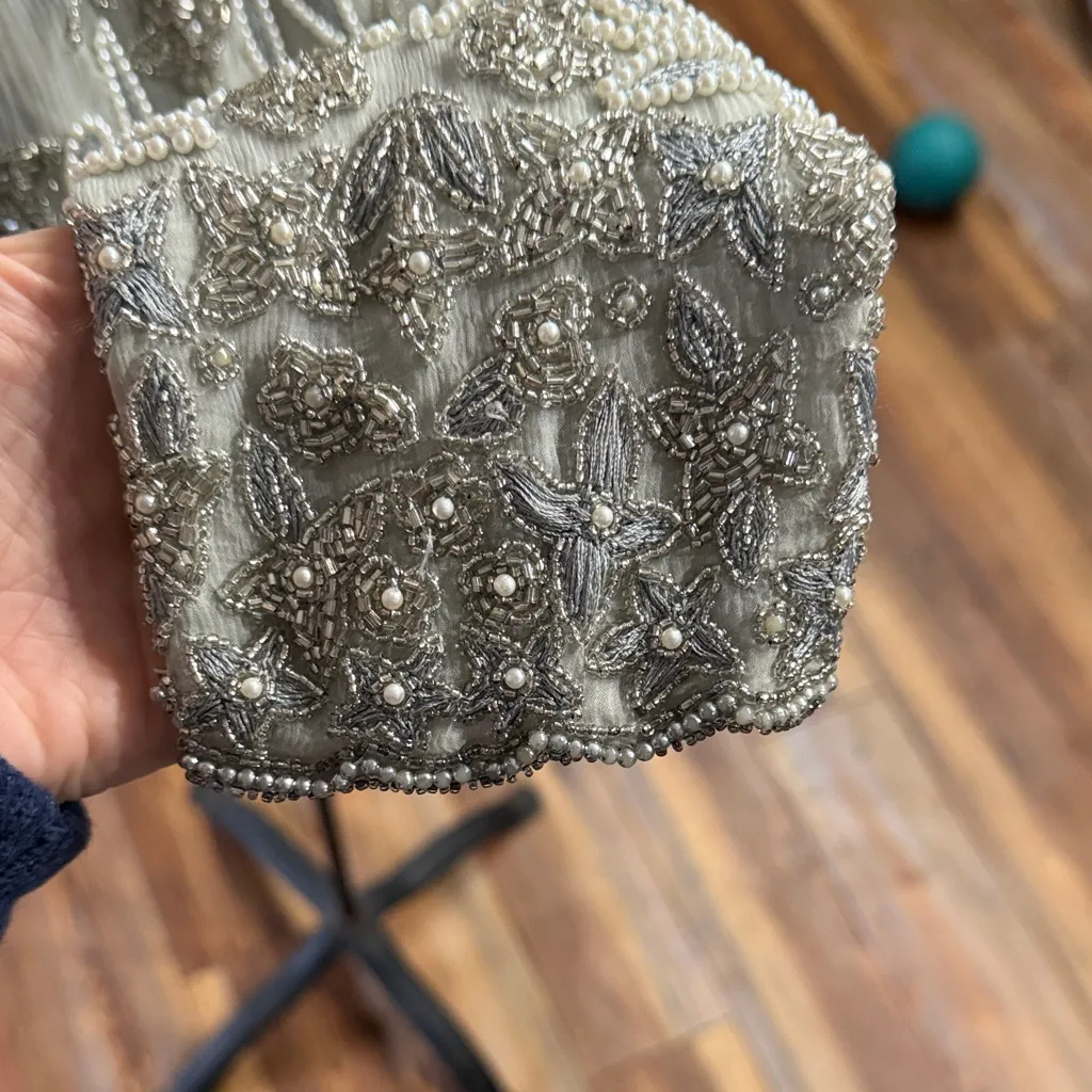 Papell Boutique Beaded Elegant Gray Silk Jacket - Image 12