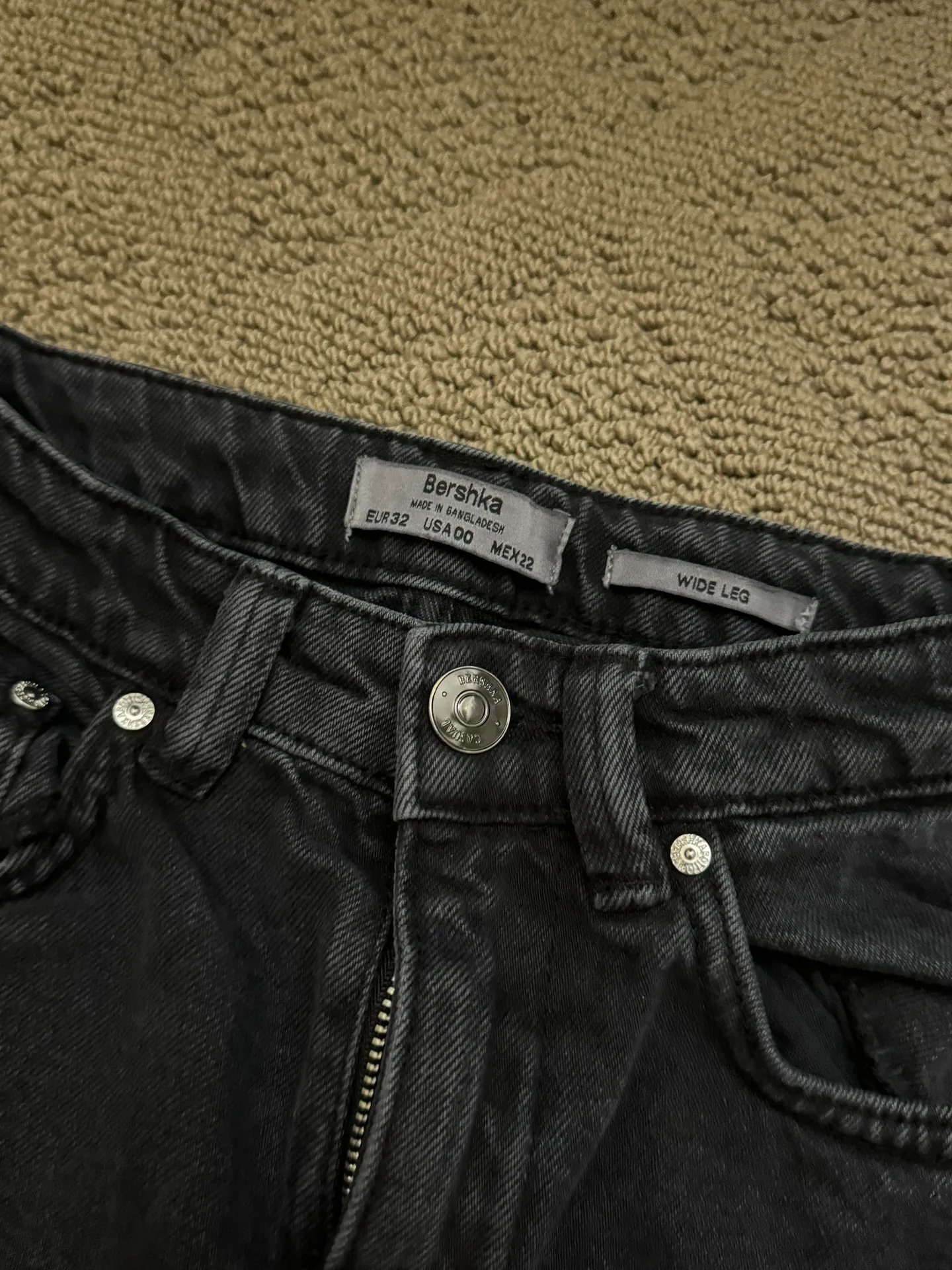 Wide Leg Jeans - Image 2